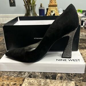 Brand New In Box Nine West Black Bling Heel Size 10